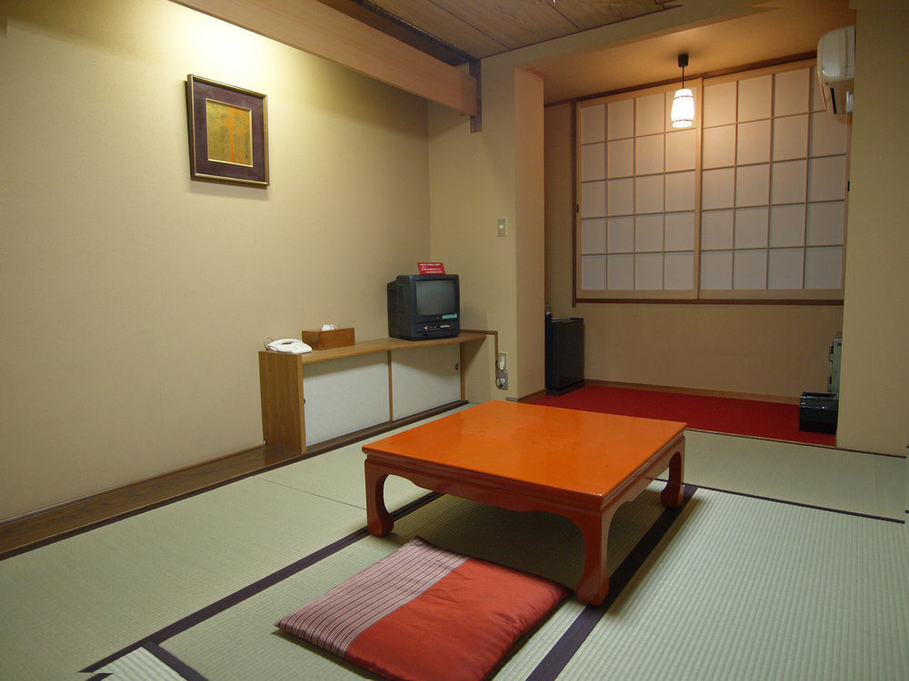 Watanabe Hotel Nagoia Exterior foto